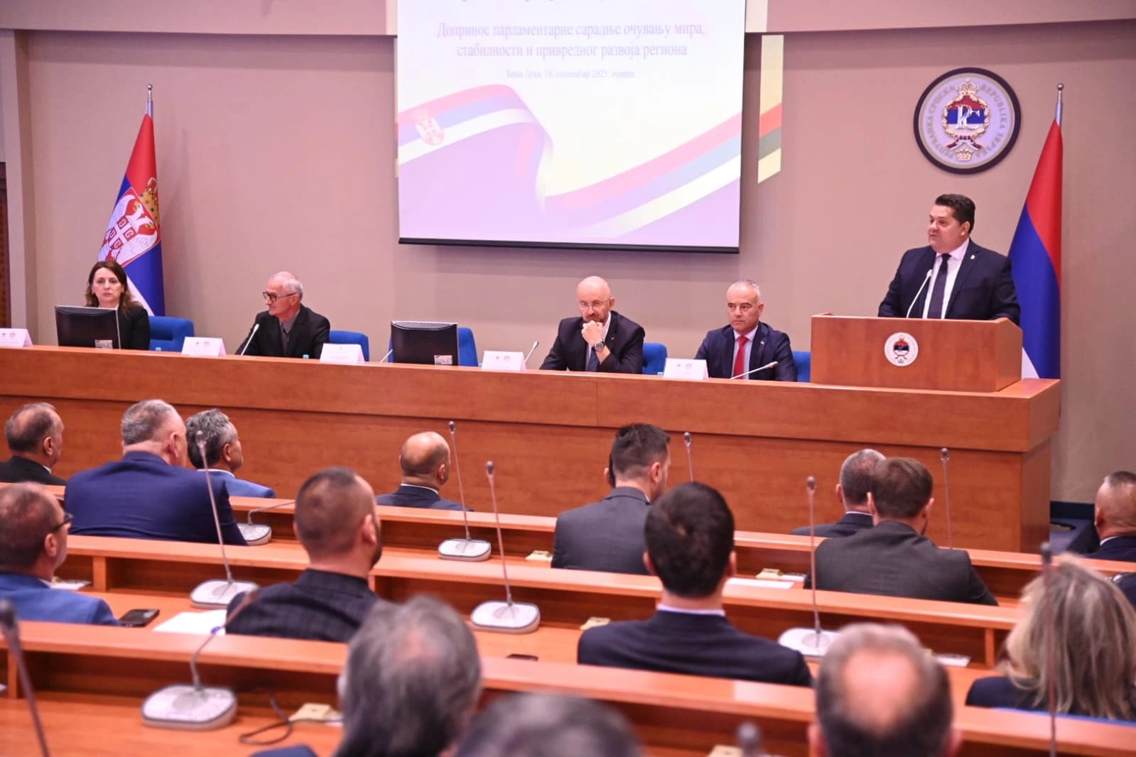 Treći parlamentarni forum Srbija–Srpska Stevandić poručio da je poštovanje suvereniteta naroda preduslov mira