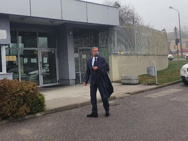 “Tužioce interesuje postupanje Vlade Srpske” Kasipović nakon jednočasovnog ispitivanja u Tužilaštvu BiH