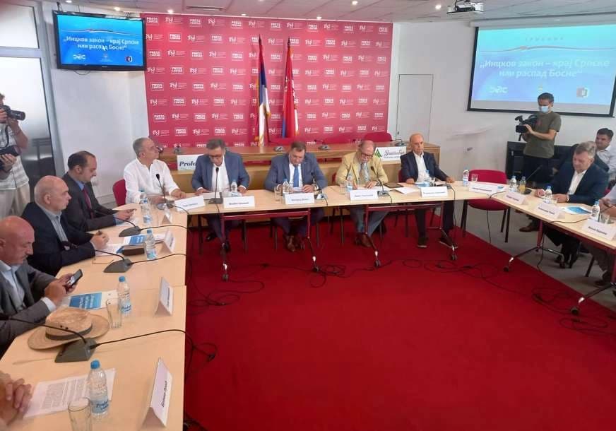 U Beogradu počela tribina: Dodik otvorio temu “Inckov zakon – kraj Srpske ili raspad BiH
