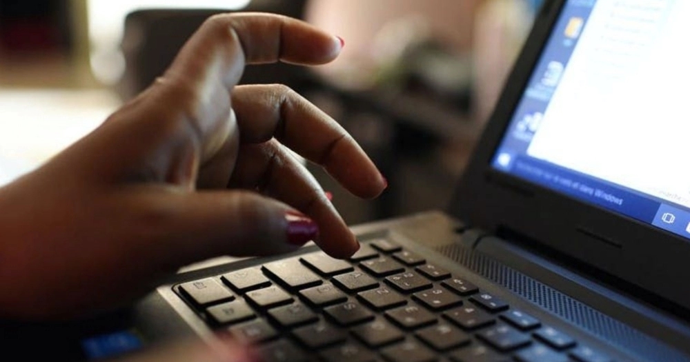 U BiH cvjeta šverc cigareta na internetu