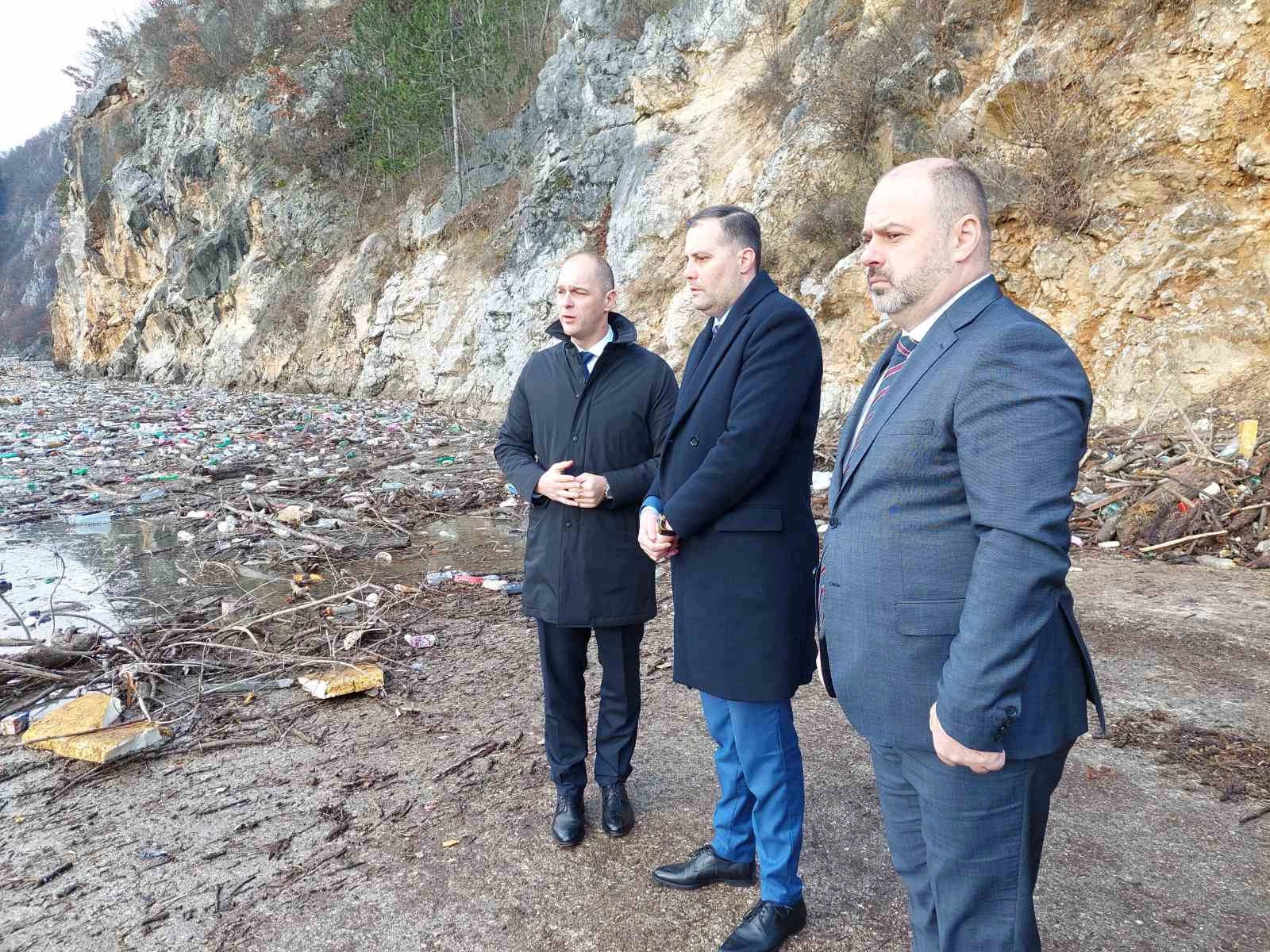 Vipotnik: Krajem februara sastanak o plutajućem otpadu na Drini