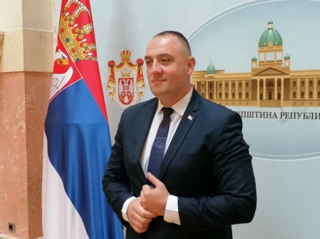 Vujadinović reagovao na izjave Vukanovića: Srpski narod dobio je svoga Komšića oličenog u Nebojši