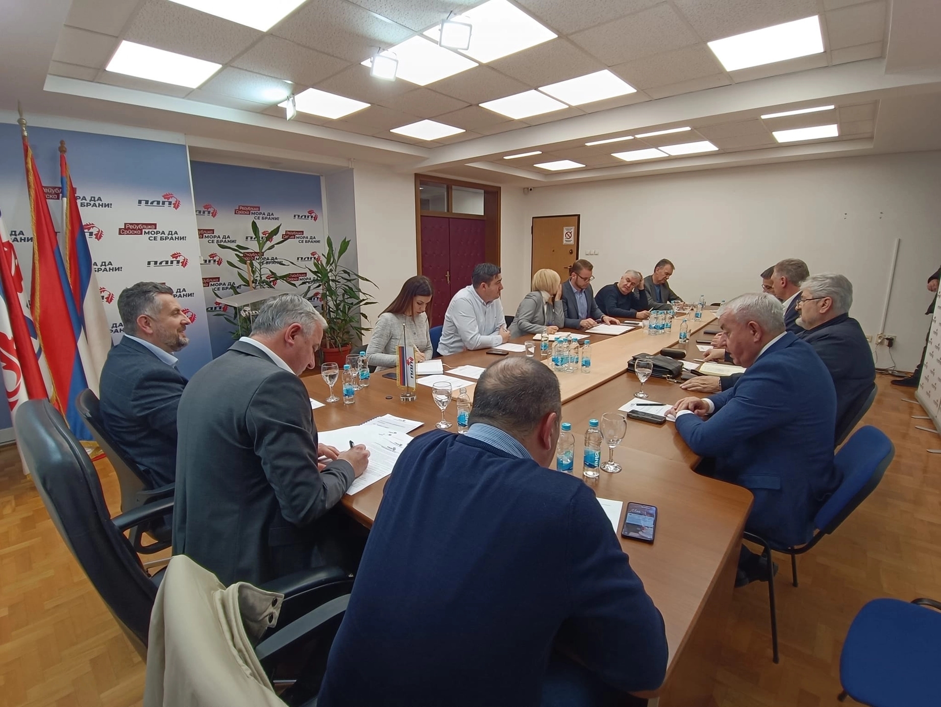 Zasijedalo Predsjedništvo PDP, a svi su primjetili da nema Jelene Trivić